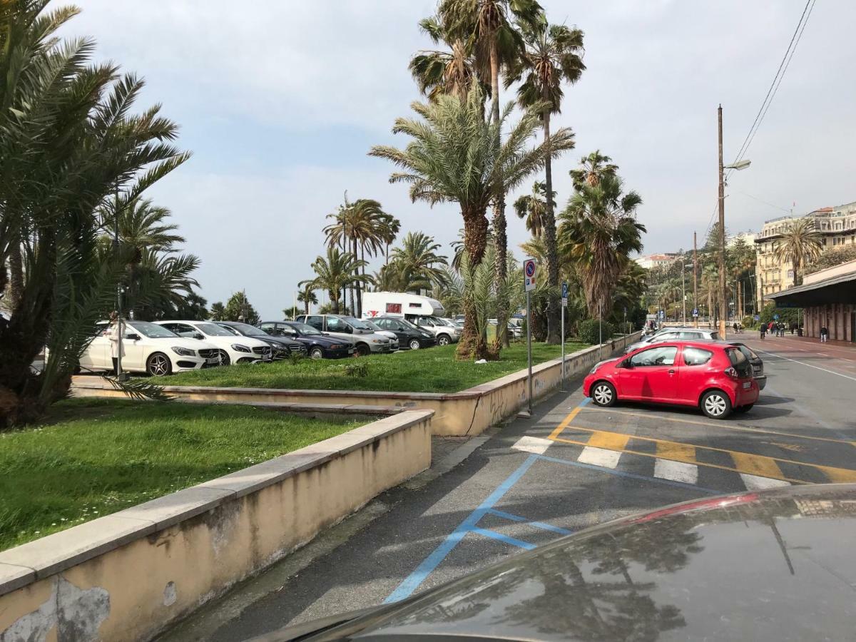 Apartament Mansarda Luminosa In Centro Sul Mare - Attic By Sea San Remo Zewnętrze zdjęcie