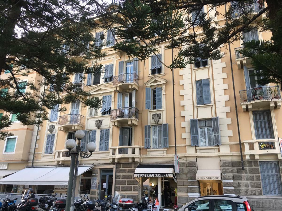 Apartament Mansarda Luminosa In Centro Sul Mare - Attic By Sea San Remo Zewnętrze zdjęcie